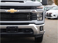 2024 CHEVROLET SILVERADO 3500 - NO ACCIDENTS - ONE OWNER - BC VEHICLE - NAVIGATION - BACKUP CAMERA -... (image 6)