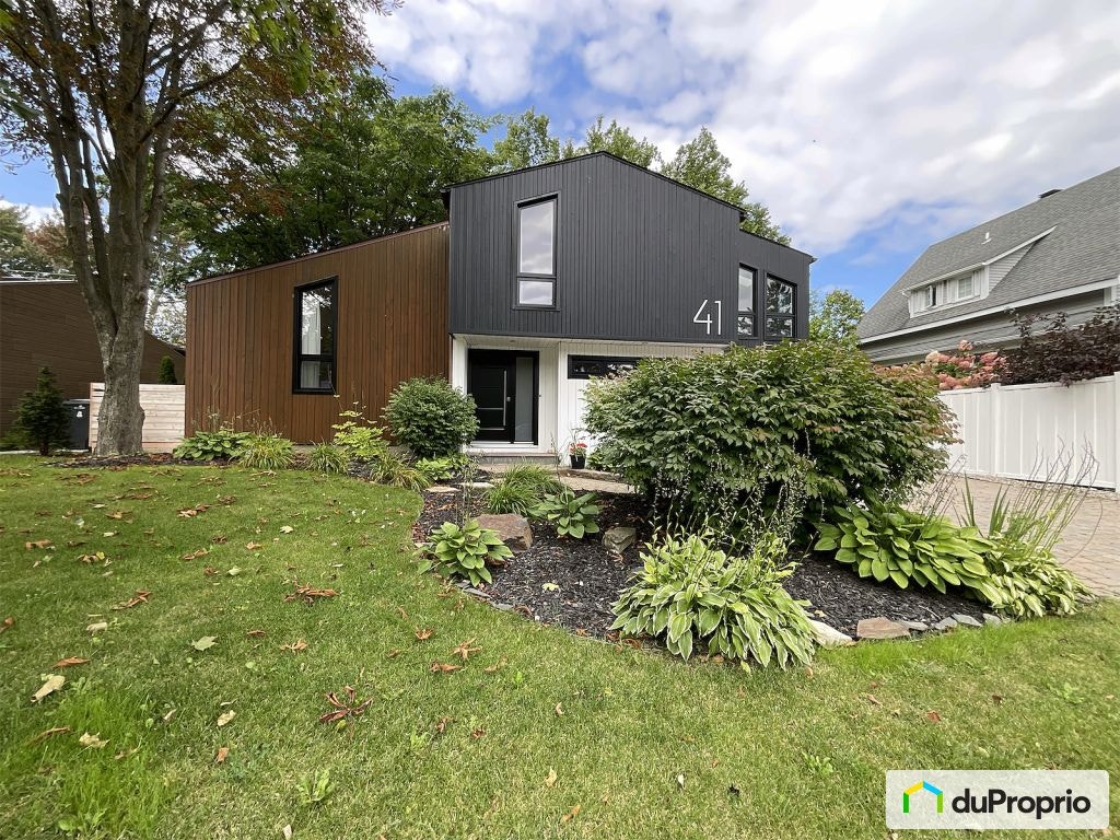 $917,000 - Split Level for sale in Ste-Julie — photo 2