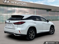* - Premium Package * Sunroof * Wood trim * Driver memory seat * - Luxury Package * Real leather sea... (image 4)