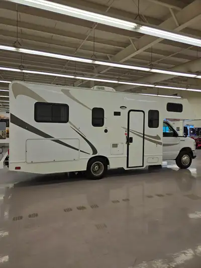 STANDARD SIZE CLASS C MOTORHOMES FOR SALE !!!, View more