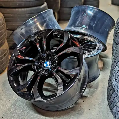 Set of 4 Genuine original BMW X5 wheels Staggered 20" setup Excellent condition -- no damage BMW sta...