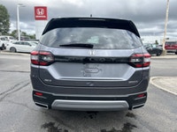 Arrive in ultimate comfort and confidence with the magnificent 2025 Honda Pilot Touring, a sophistic... (image 5)