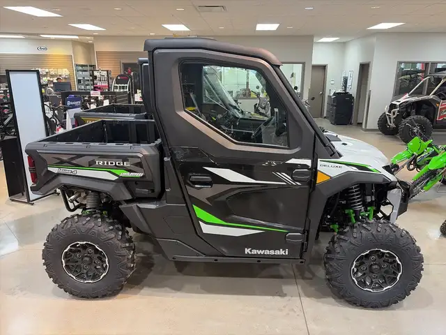 2025 Kawasaki Ridge HVAC HVAC DELUXE XR CAB MODEL WITH HEAT/AC D in ATVs in Guelph - Image 5