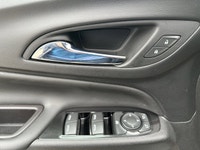 Capital Chevrolet Buick GMC Recent Arrival! CARFAX Canada One Owner CARFAX Canada No Reported Accide... (image 8)