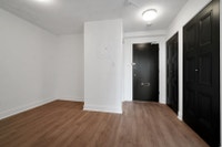 Lamplighter Apartments is a few blocks north of the Londsdale Quay in North Vancouver. Known as the... (image 6)