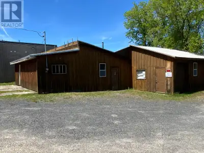 Prime commercial opportunity in the heart of Lanark! This high-visibility commercial property offers...