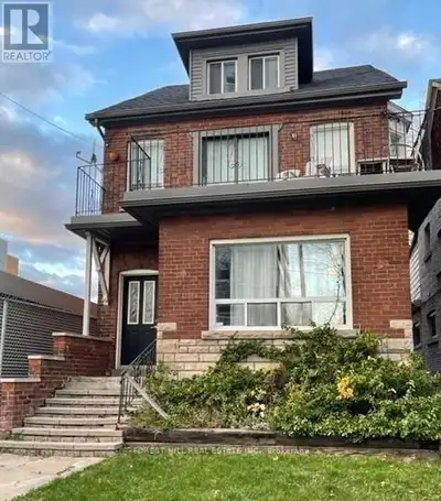 UPPER - 68 DAVISVILLE AVENUE Toronto (Mount Pleasant West), Onta