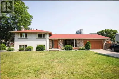 Come see this spotless, oversized 3-bedroom bungalow for lease! Situated in the desirable Royal York...