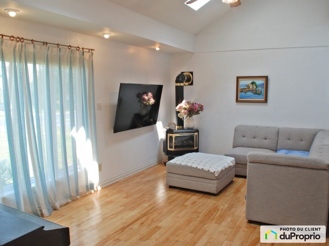 $925,000 - 2 Storey for sale in Kirkland — photo 3