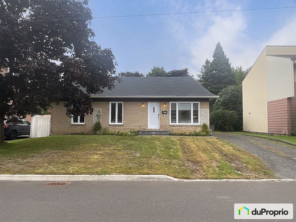 $428,200 - Bungalow for sale in Charny — photo 1