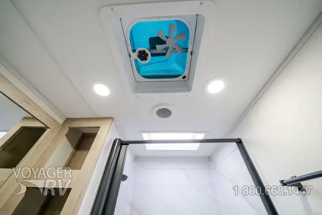 2026 Grand Design Imagine XLS 25RLE in Travel Trailers & Campers in Kelowna - Image 18