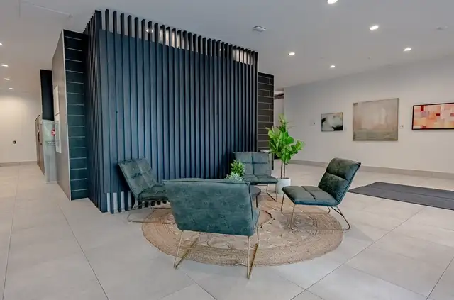 Westboro Connection II: Modern 2-Bedroom Apartment Available62863759344770123