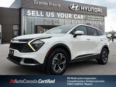 Experience the confident handling and everyday practicality of this 2023 Kia Sportage LX AWD. Boasti...