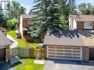 This 4-bedroom, 3.5-bath two-storey home offers a solid foundation and plenty of potential for buyer...