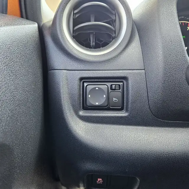 2017 Nissan Versa Note SL | Backup Camera | 360 Camera | Heated  in Cars & Trucks in St. Catharines - Image 21