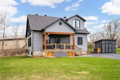 Recently built Adirondack style 1.5 storey home on a country size lot. This 2023 build situated on o...