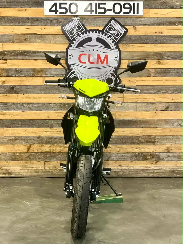 2023 Kawasaki KLX 300 SM - SUPER MOTARD + ONLY 8 KM + STREET LEG in Other in Ottawa - Image 3