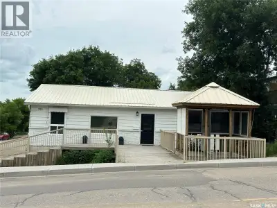 Prime commercial opportunity in the heart of Regina Beach! Ideally situated on Centre Street, this v...