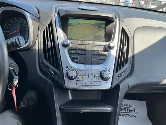 2016 Chevrolet Equinox LT, CHROME WHEELS, BACK-UP CAM, HEATED SE in Cars & Trucks in Ottawa - Image 16