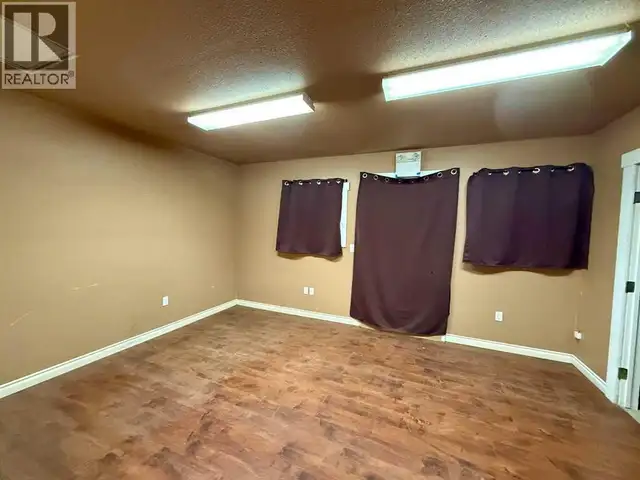 5114 43 Street Consort, Alberta in Commercial & Office Space for Sale in Red Deer - Image 16