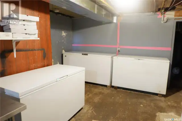 401 Main STREET Mossbank, Saskatchewan in Commercial & Office Space for Sale in Moose Jaw - Image 30