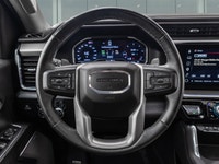 *Leather Seats, Cooled Seats, Bose Premium Audio, Wireless Charging, Heated Rear Seats!* Astoundingl... (image 9)