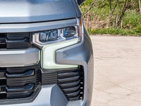 Turbocharged Diesel I6 3.0L engine for powerful performance - Advanced safety features including ada... (image 8)