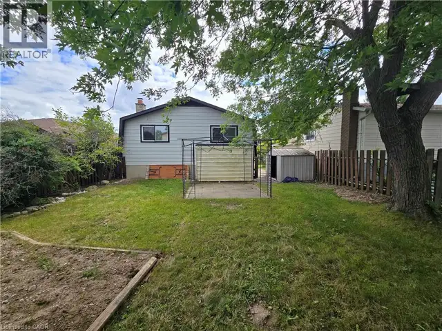 99 CLUTHE Crescent Kitchener, Ontario in Houses for Sale in Kitchener / Waterloo - Image 29
