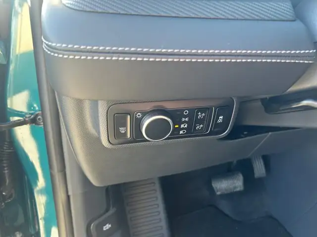 2026 Ford Mustang Mach-E Select5896387134652518414