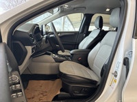 This Ford Escape delivers a Gas/Electric I-4 2.5 L/152 engine powering this Variable transmission. E... (image 9)