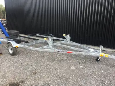 Remorque double motomarine. Vehicle Information Provided by autoTRADER.ca .