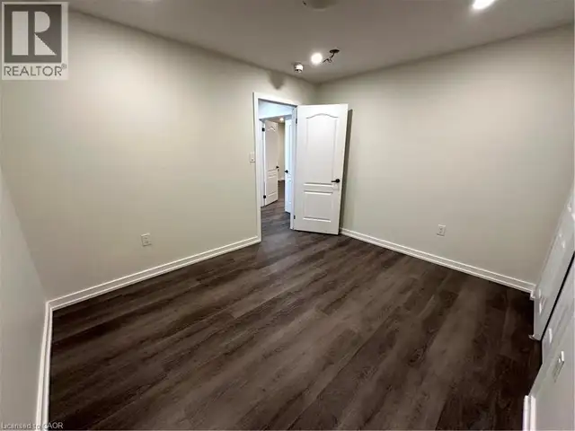 7 ABERCROMBIE Crescent Brampton, Ontario in Long Term Rentals in Mississauga / Peel Region - Image 24