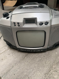Vivid Tv-8680 CD TV RADIO DIGITAL PORTABLE STEREO BOOMBOX