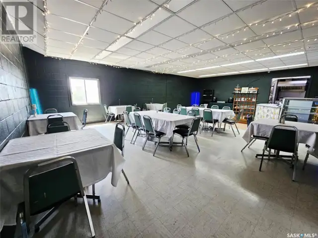112 King STREET Spy Hill, Saskatchewan63005668858113122