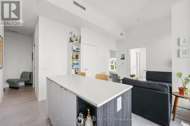 815 - 500 DUPONT STREET Toronto (Annex), Ontario62863314949635122