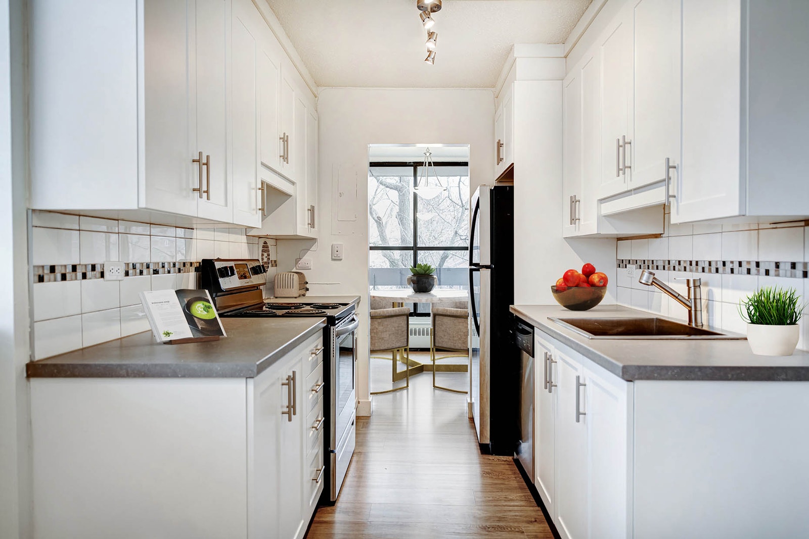 520 rue de Gaspé — photo 2