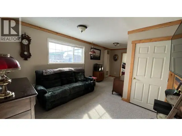 5403 UPPER HOUSEMAN ROAD Forest Grove, British Columbia in Houses for Sale in 100 Mile House - Image 16