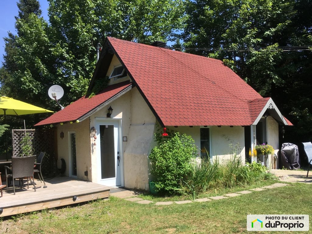 $239,000 - Cottage for sale in Val-David — photo 1