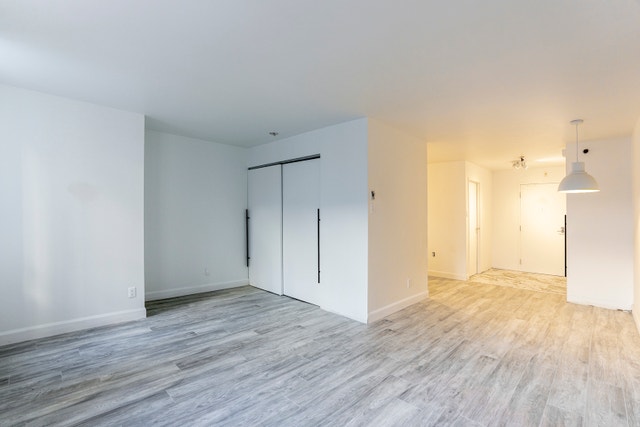 540 Charest Est — photo 3
