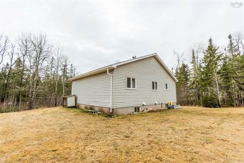 403 Pumping Station Road in Houses for Sale in Truro - Image 4