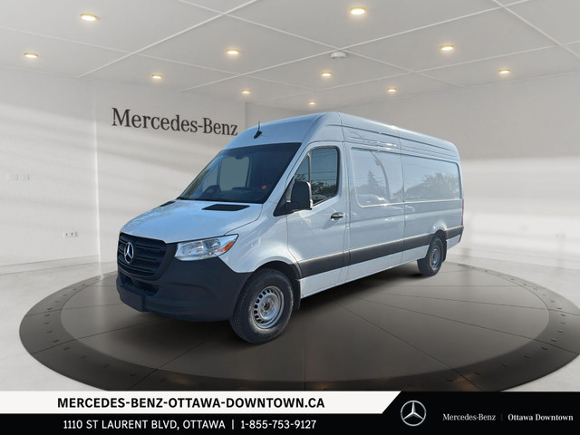 2025 Mercedes-Benz Sprinter 2500 170 Wheelbase High Roof RWD in Cars & Trucks in Ottawa