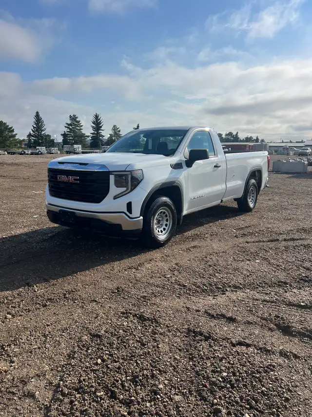 2023 GMC Sierra 1500