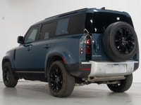 This beautiful 2020 Land Rover Defender HSE is a local Ontario. Built for luxury and off-road excell... (image 3)