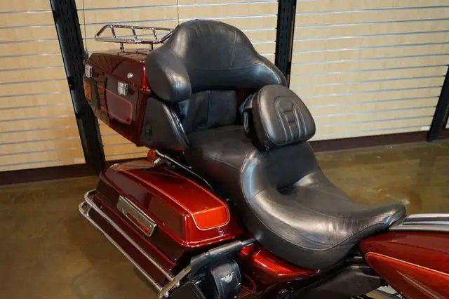 2008 Harley-Davidson Electra Glide Ultra Classic in Sport Touring in Medicine Hat - Image 7