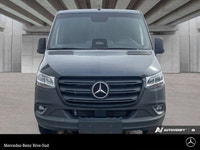 Mercedes-Benz Rive-Sud, la destination Mercedes-Benz par excellence. Bienvenue en première classe. D... (image 7)