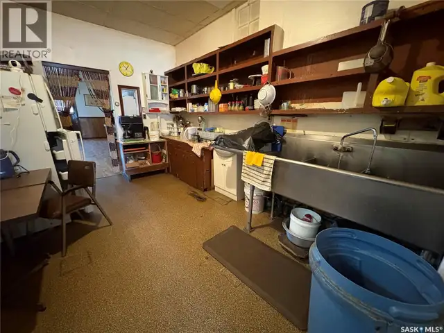 310 Main STREET N Ituna, Saskatchewan in Commercial & Office Space for Sale in Regina - Image 5