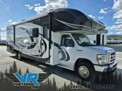 VR Thetford 2020 Entegra Coach Odyssey 29V Paiement à partir de $/sem. + TX. 2020 Entegra Coach Odys...