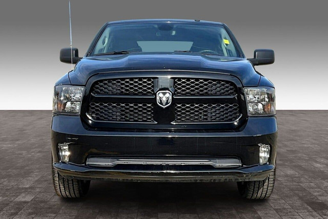 2023 Ram 1500 4wd Crewcab Express in Cars & Trucks in Edmonton - Image 3