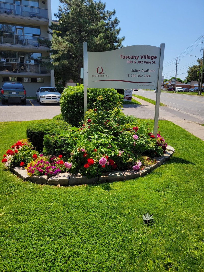 380 Vine St. Bright and Spacious 1 Bedroom Apartment Long Term Rentals St. Catharines Kijiji