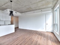 Condo rental-apartment for rent-logement locatif 2 chambres/bedrooms, 2cc 4.5-4 1/2-Quartier des spe... (image 8)
